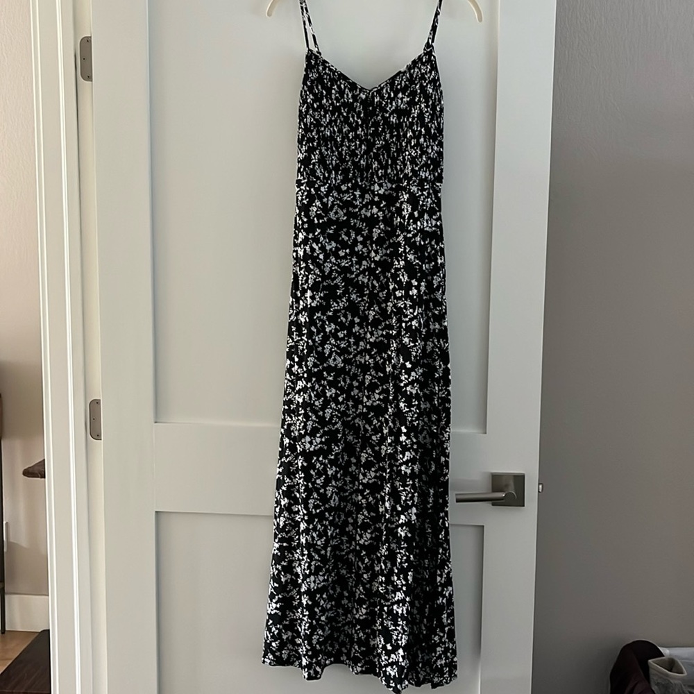 Band of gypsies maxi dress stretchy with pockets